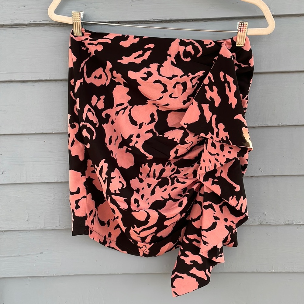 Nasty Gal Ruched High-Waisted Ruffle Mini Skirt - Picture 2 of 7